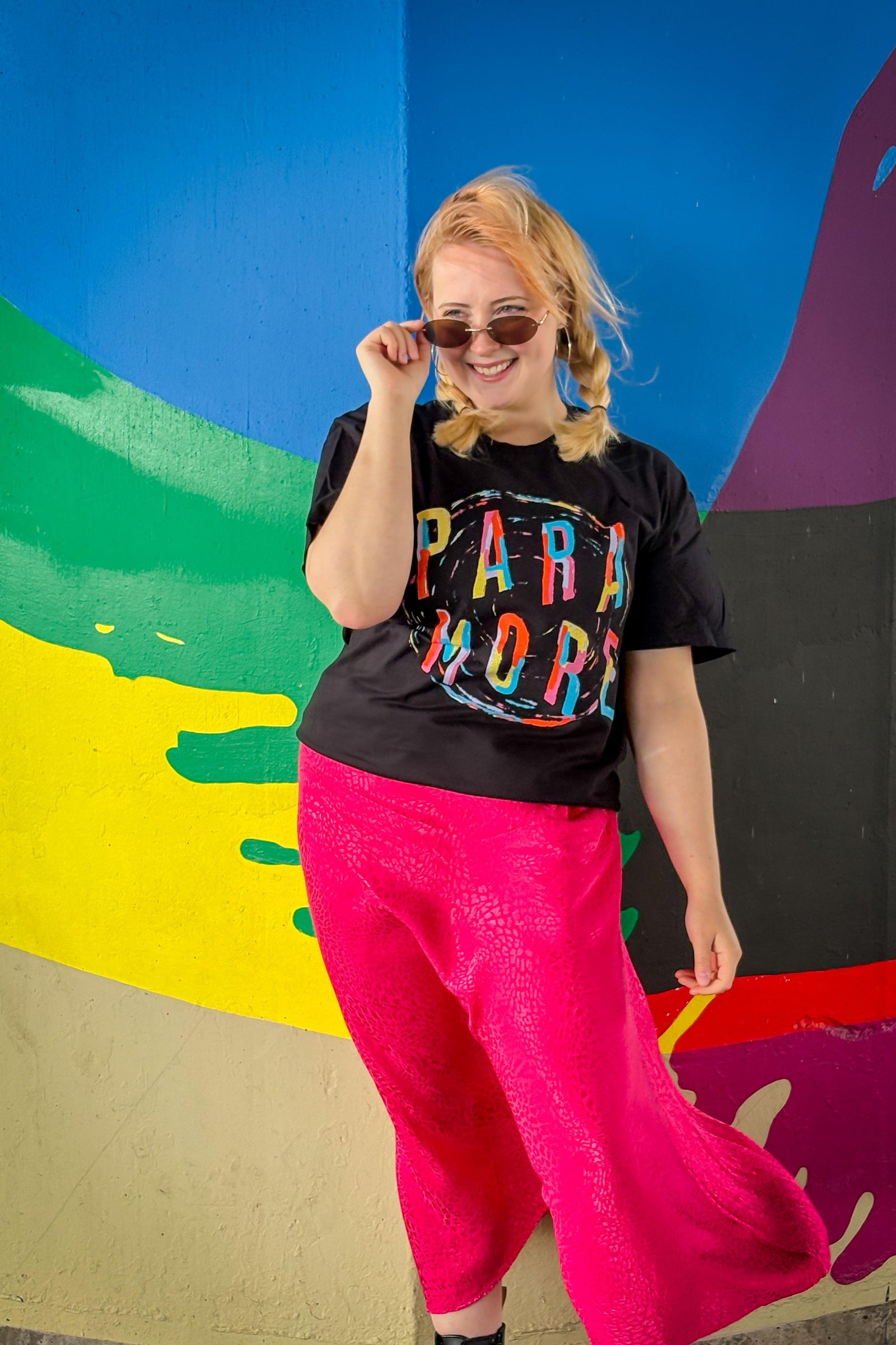 Paramore Spiral Logo Black Tshirt