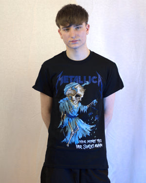 Metallica Doris Printed Black Tshirt